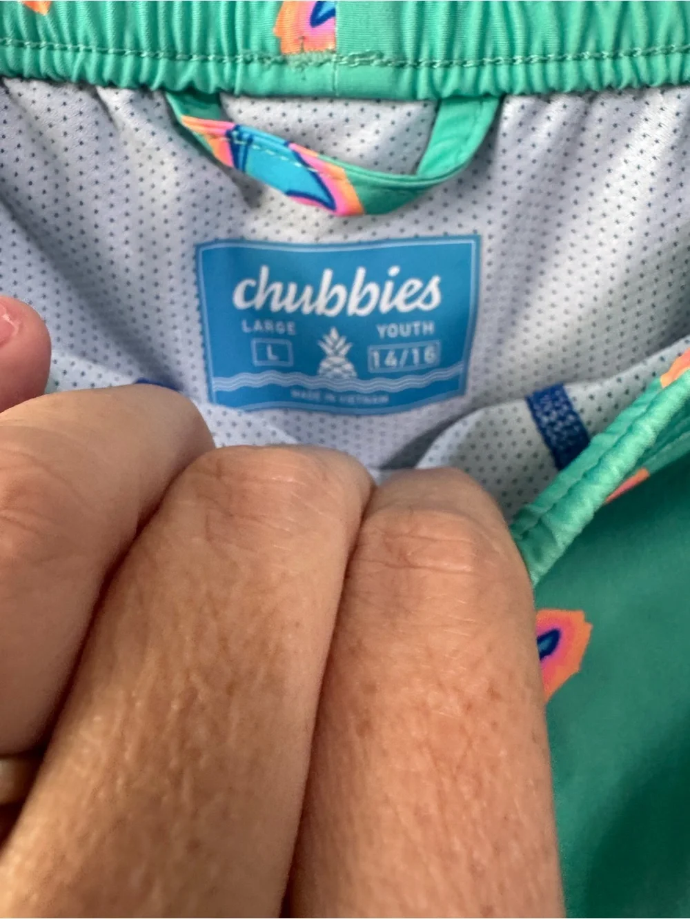 chubbies Kids Aqua Shark Print Swim Trunks - Teal & Pink 14/16